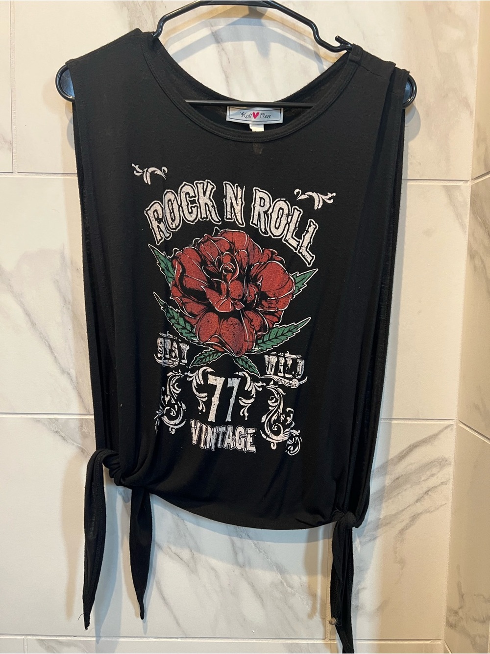 Kall & Rose Vintage graphic Rock N Roll" top
Size L $12